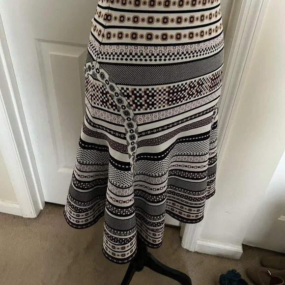 Diane Von Furstenberg Stretchy Eleanor Sleeveless Fit & Flare Jacquard Dress - Picture 8 of 15